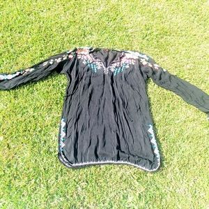 Johnny Was embroidered blouse